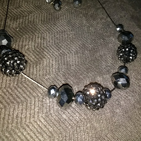 ⚜️Gray/Silver necklace 2 brackets and earrings set - Picture 2 of 4